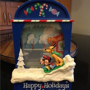 Motionette Scene - Mickey Mouse works great